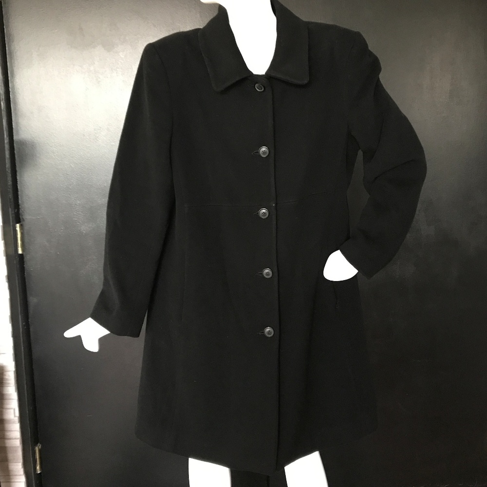 Gorgeous Black Cashmere Wool Coat